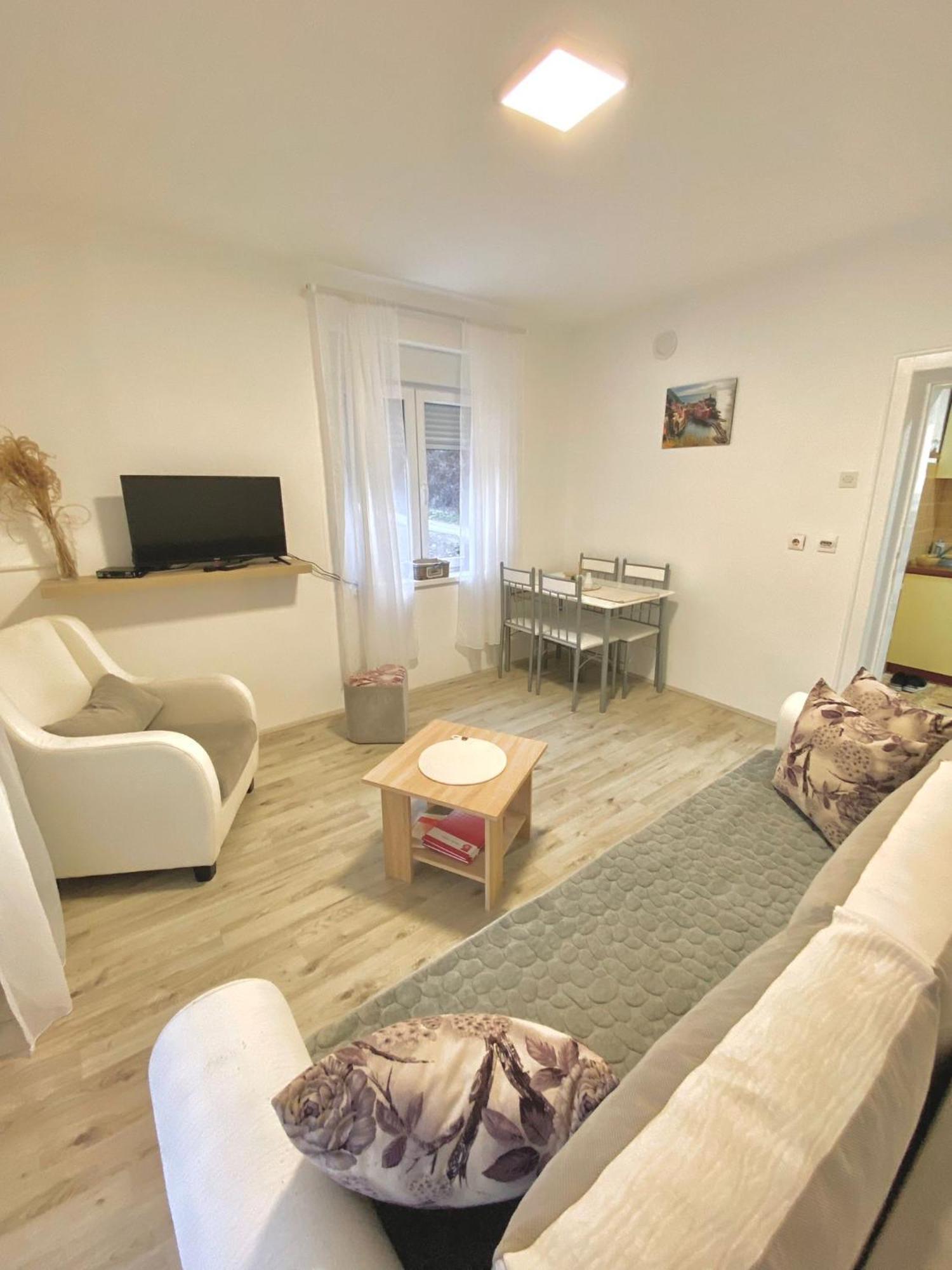 Apartman Bogdan Čačak 外观 照片
